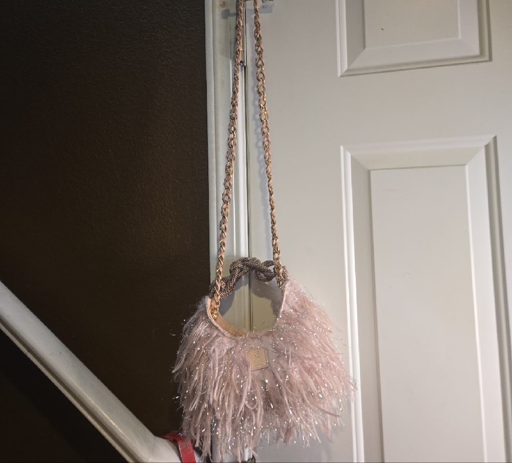 Kooreloo The Flamingo Fringe Braided Top-Handle Bag With Gold & Leather Chain - Picture 5 of 13
